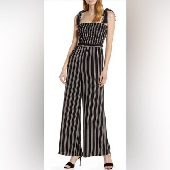 ALI & JAY Smocked Bodice‎ Jumpsuit Size Small  Stripe - Sleeveless Wide Leg - Picture 1 of 8